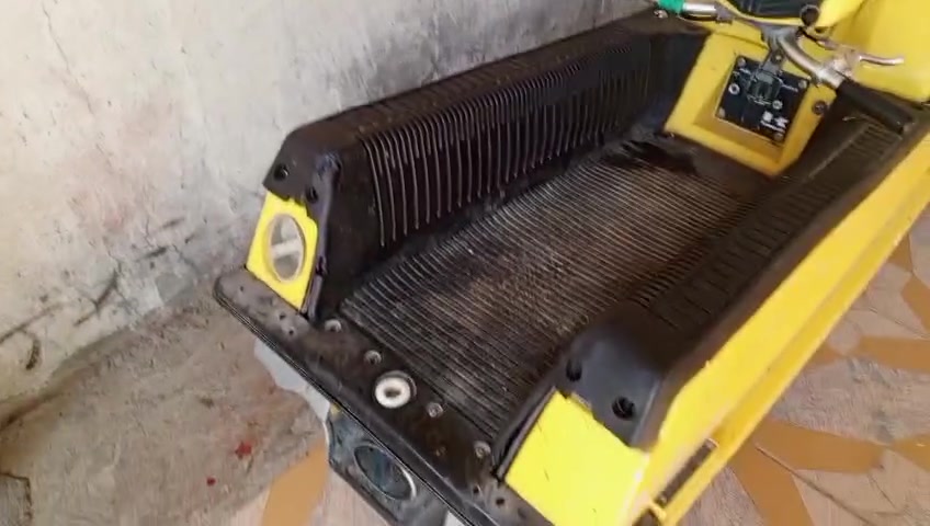 السلام عليكم اخوان دراجه مايه للبيع  شغاله  عوزه بس باتري  سلف 300وبيه مجال  قليل


**إذا كنت صاحب هذا الإعلان وتريد حذفه لأي سبب، رجاءا أرسل رسالة إلى الدعم الفني**