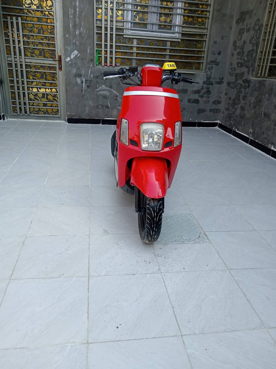 السلام عليكم بوليس مصطره 2013 صارله 3 اشهر طالعه من الوكيل كفاله عامه  نجف ابو صخير السعر 850 و بيه مجال ***********
