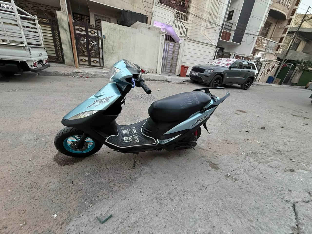 سلام عليكم ماكس عدله للبيع مزوده بوشن 55كلجات رياضي دراجه مناقصها برغي
مكان بغداد شعب 
سعر 500 
مكان بغداد شعب حي المهندسين 
***********
