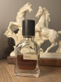 عطر • أورتو باريسي • تيروني