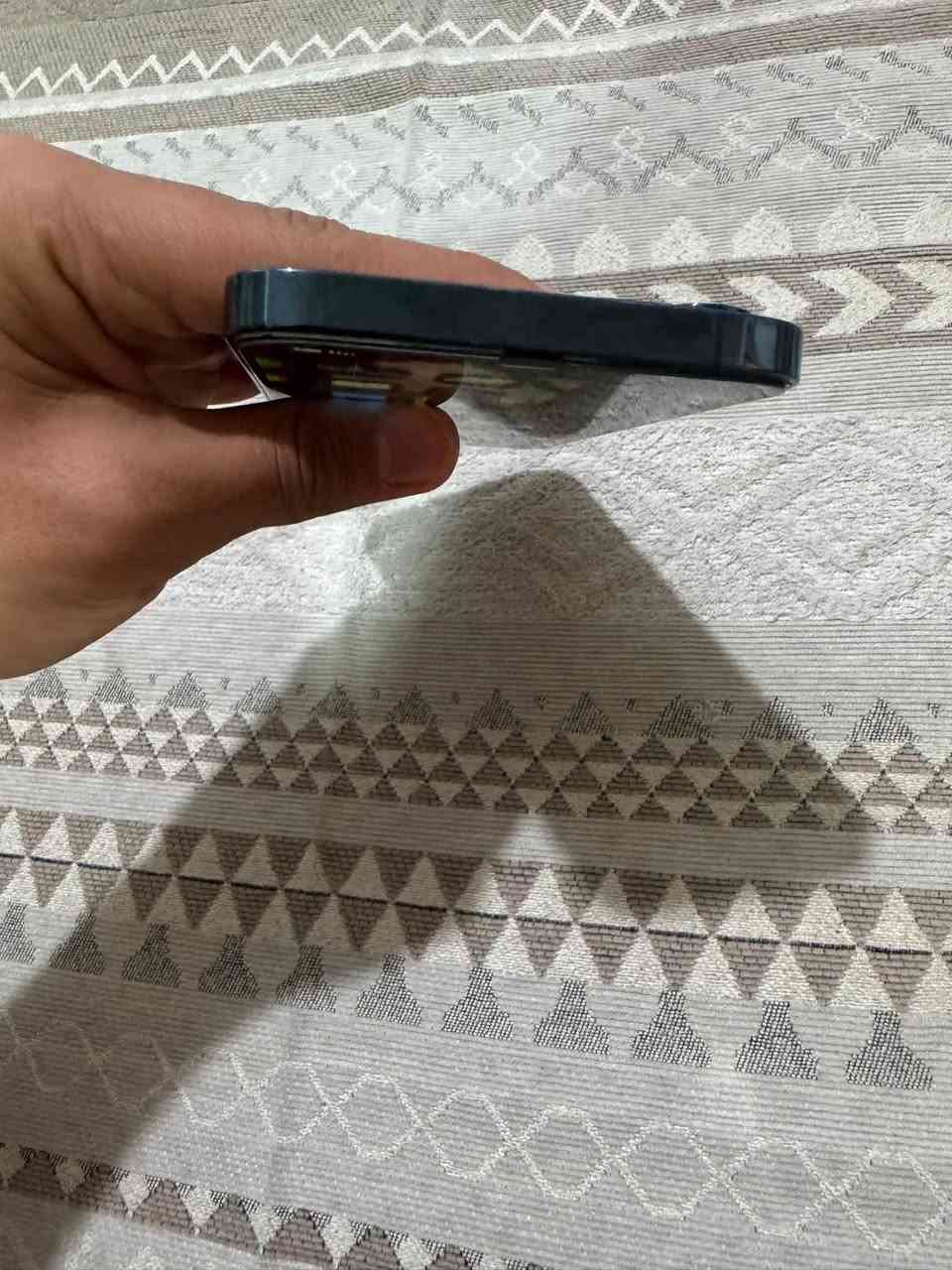 سلام عليكم آيفون ١٢ برو ماكس ذاكره ٢٥٦ بطاريه ١٠٠ مبدله قطعه اصليه يعني مال شركه وجهاز مبدل شاشه اصليه تفصيخ وشرط إذا مو مال جهاز تفصيخ مرجوع وفيس إيدي متوقف وبي فلاش من بدلت البطاريه نشلع وضاع الجهاز للبيع أو مراوس الجهاز اطي بي ضمان مبدل شاشه اصليه تفصيخ وبطاريه هم اصليه تفصيخ الجهاز سعره ٣٢٥ مكاني كربلاء حسينيه جريه رقم ***********
