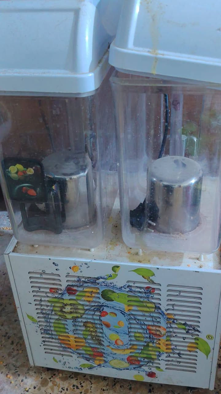 جهاز خلط الشربت يفيد اهل المحلات السعر 900 وبي مجال شراي تفضل خاص


**إذا كنت صاحب هذا الإعلان وتريد حذفه لأي سبب، رجاءا أرسل رسالة إلى الدعم الفني**