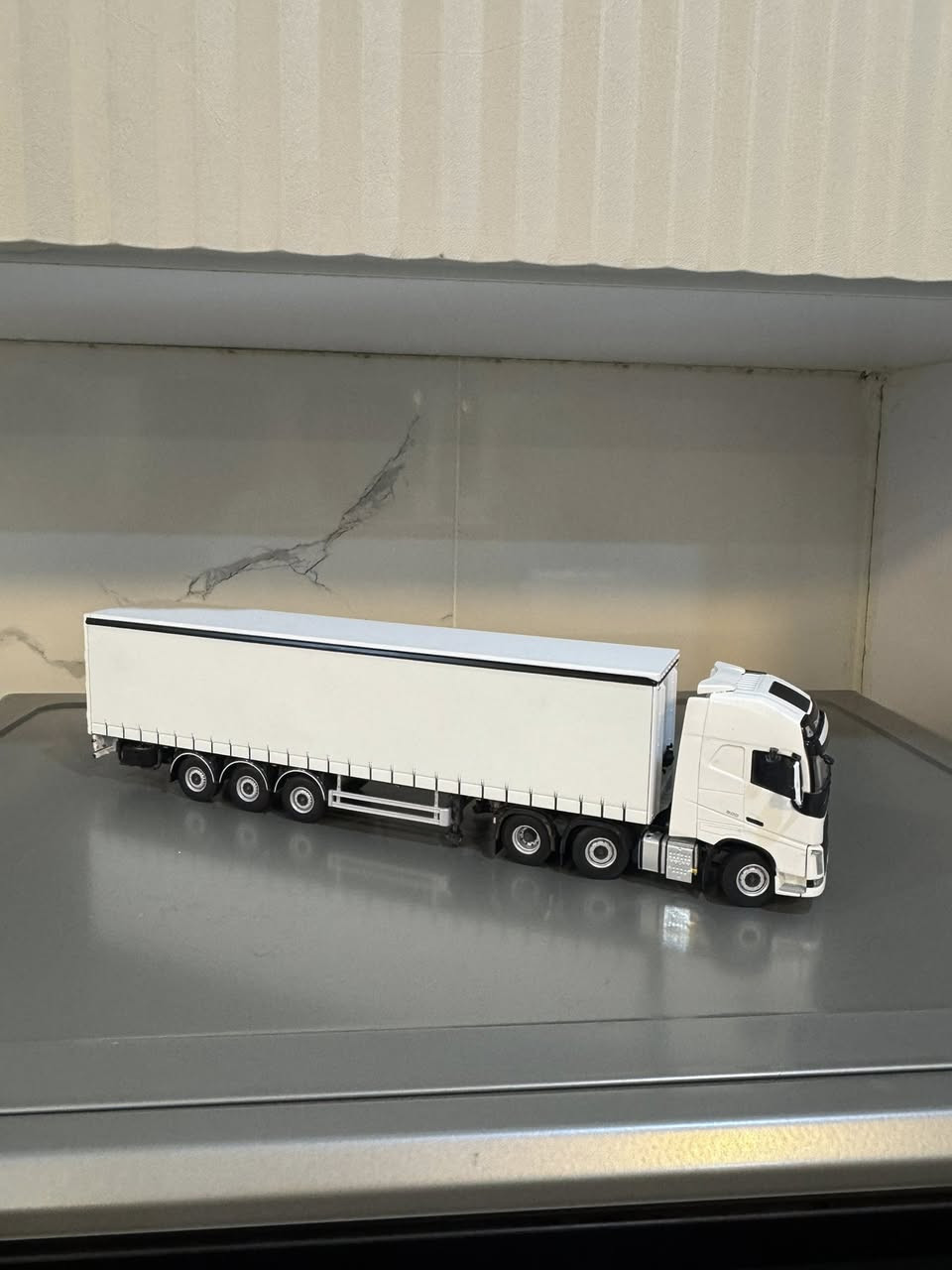 VOLVO 500
شريكة  WSI
  الماني


**إذا كنت صاحب هذا الإعلان وتريد حذفه لأي سبب، رجاءا أرسل رسالة إلى الدعم الفني**