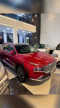 لمعرفة السعر ارسل كلمت ( تم)بالتعليقات هونداي سنتافي موديل 2022 فول مو...