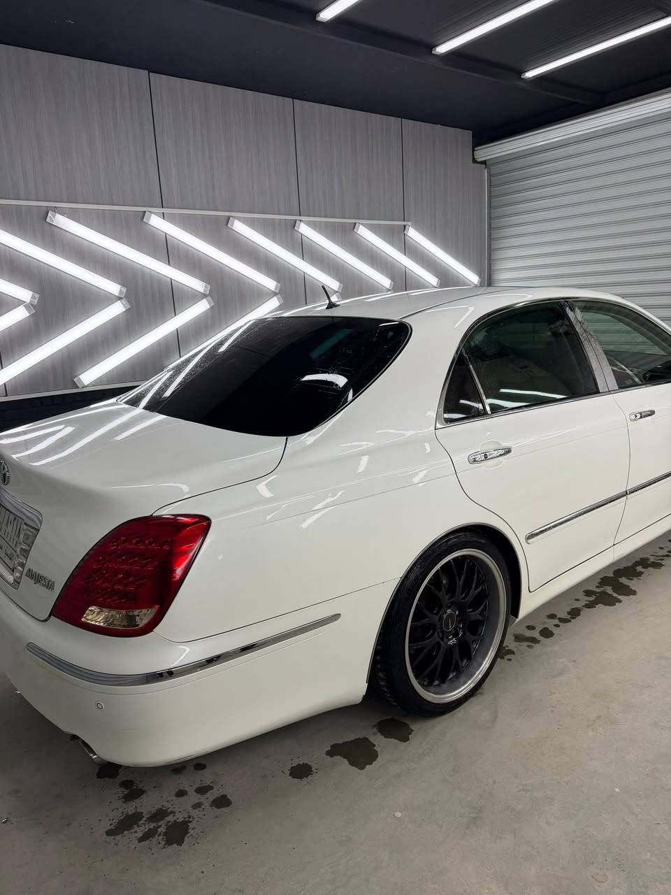 للبيع ماجستا 2007 اللون الصدفي بصمه رصاصي
فول 1/1 
5دكم جلد فتحه
تبريد 3قطع+ثلاجه
6بصمات +جنطه شفط
تحوير فوك وجوه نجف 
بريك شاهينه شغل فاضل عيدان 
سياره بالكارتون 
كصه قماره ولباقي كفاله 
رقم قادسيه مبايعات بأسمي
السعر 115 
مكان النجف
***********
