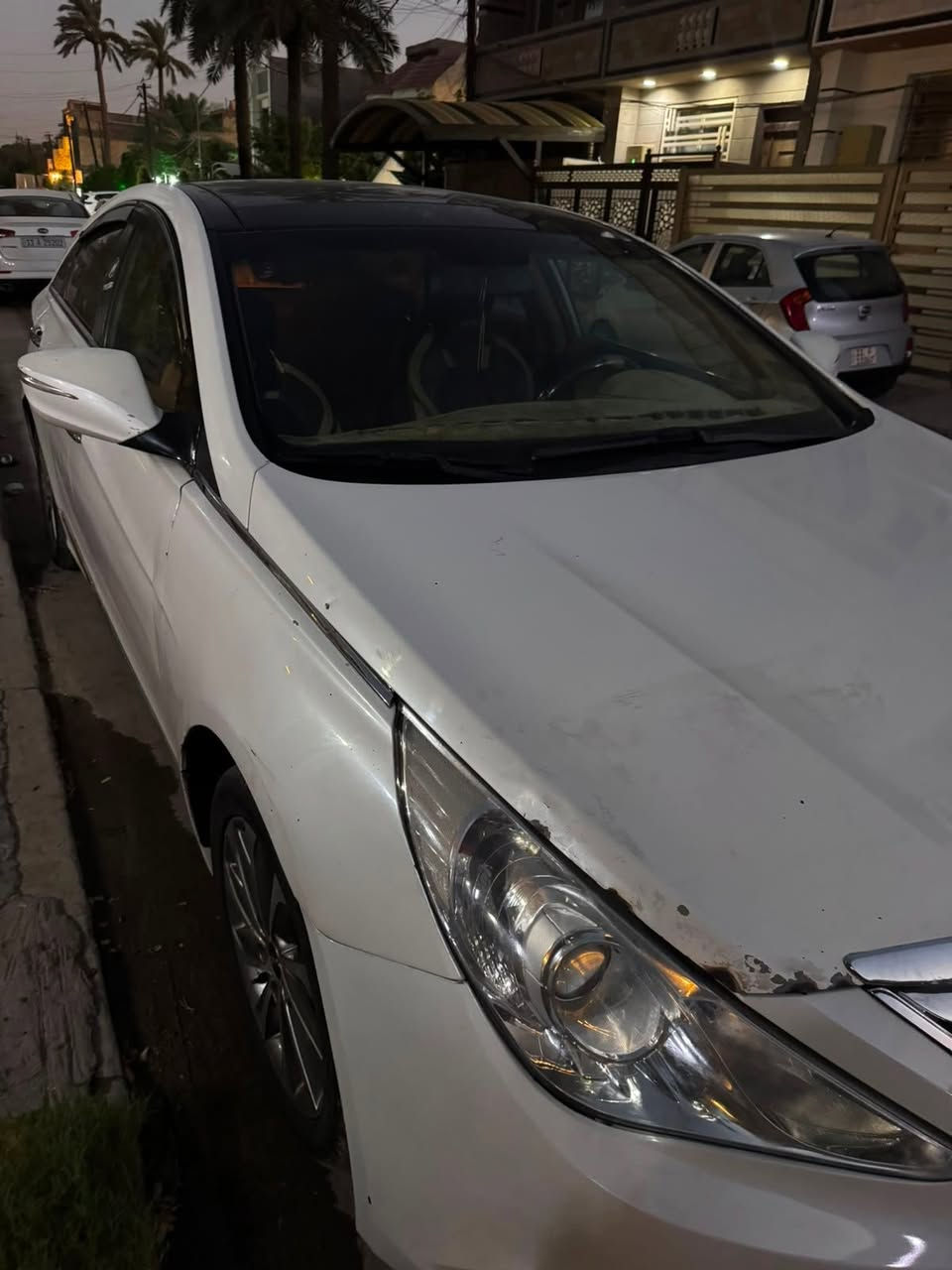 السلام عليكم مستعجل للبيع :.
سوناته مضلع خليجي 2013 .

رقم اربيل بأسمي .

محرك 2400 دوش .

مواصفات :.
بانوراما 
تحكم جهتين 
مري شفط 
اشاير بلمري حاجب 
شاشه وكامره 
حساس خلفي 

ملاحظه ( بيها خيط تبخير خفيف )

السونار مرفق معه الصور 

السعر ( 100 وبيها مجال 

مكان بغداد / حي الخضراء 

رقم الهاتف ***********
مكلف بالنشر

