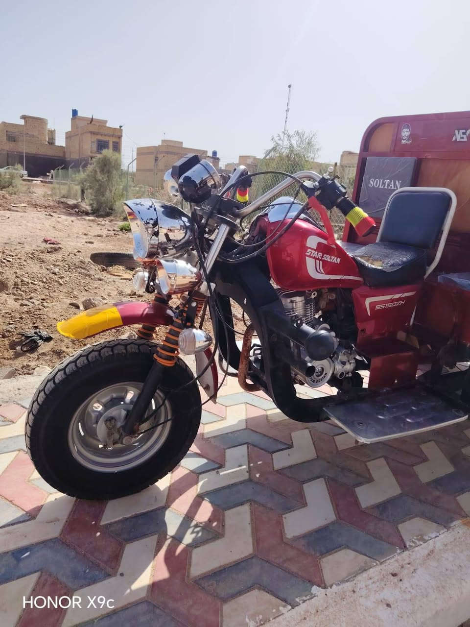 سلام عليكم شباب ستوته لبيع موديل 22ستوته نضيفه. عنوان الجمعيات سعر خاص شراي يتصل على هذاه رقم  وبلخدمه ***********
