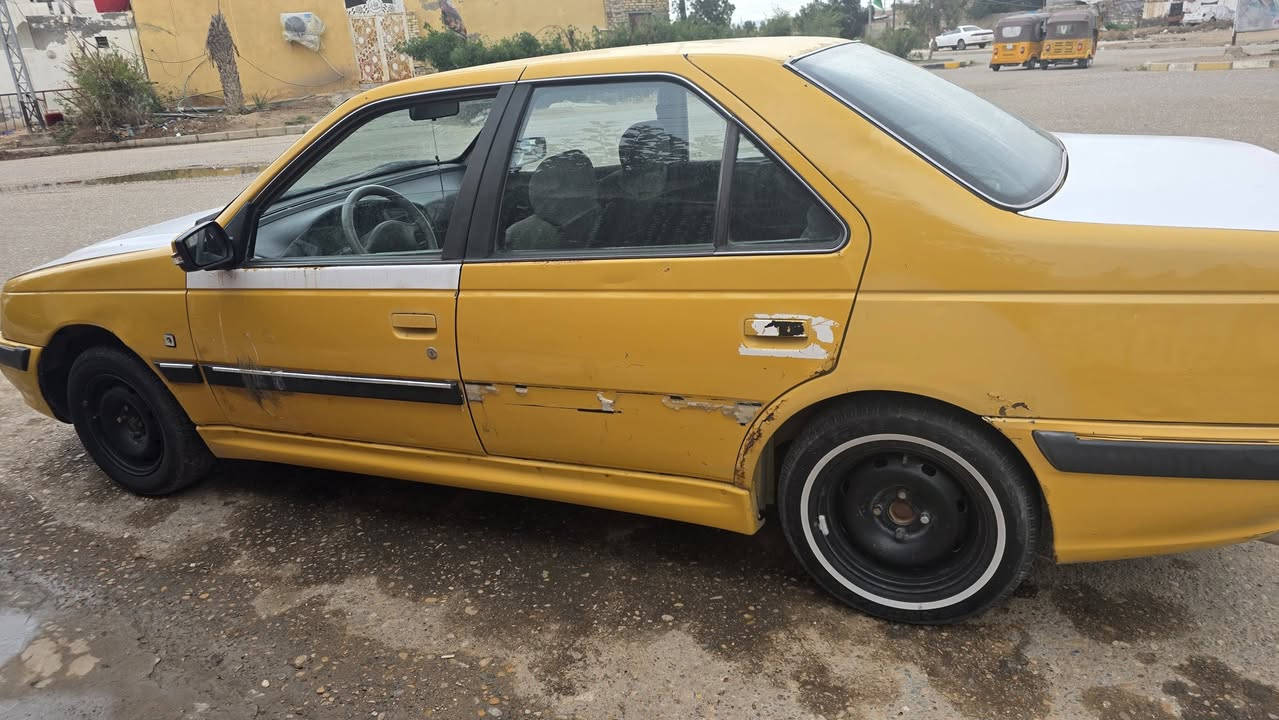 السلام عليكم بيجو بارص 2015 مكفوله من الضربه والتبديل بس لهلالات لوه معمره سابقاً سعره 33 وبيه مجال قليل عنواني ميسان _ المجر الكبير /***********
