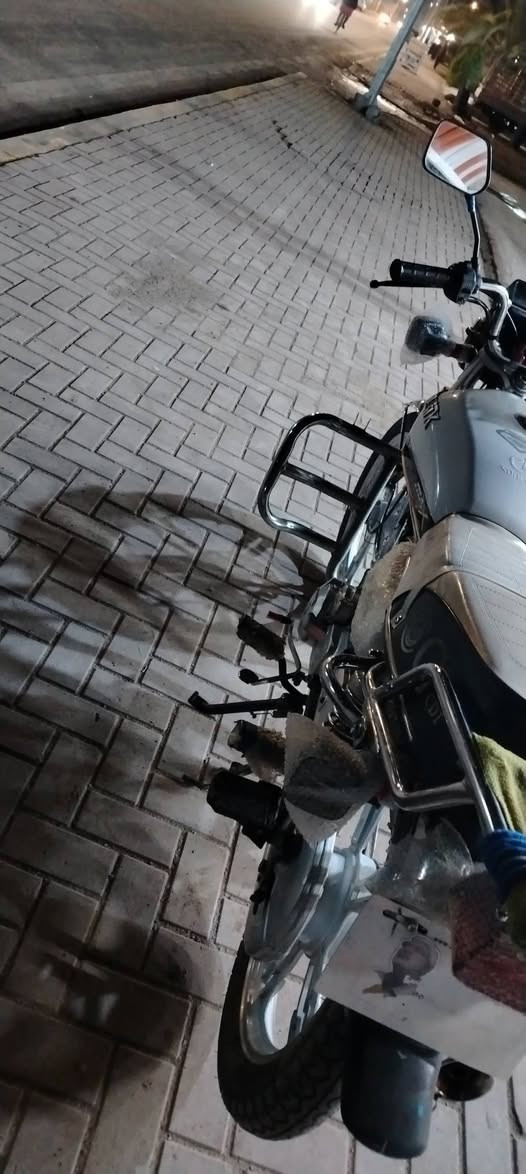 سلام عليكم دراجه كفاله من كلشي تمام مكاني قرب صيطره الغالبيه خاص موجود.... 2023


**إذا كنت صاحب هذا الإعلان وتريد حذفه لأي سبب، رجاءا أرسل رسالة إلى الدعم الفني**