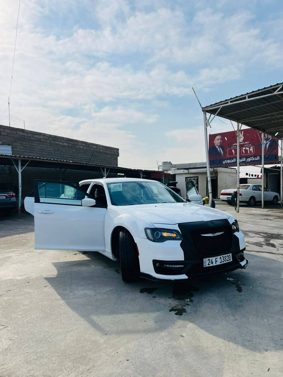 السلام عليكم للبيع أوباما موديل2018
كلين كفاله  ماشيه 63ألف مايل رقم ادهوك ابسمي 
كشنات تدفئه تبريد
شفتات ستيرن +تدفئه 
 
السعر 290وبيه مجال الاتصال على الرقم ***********
