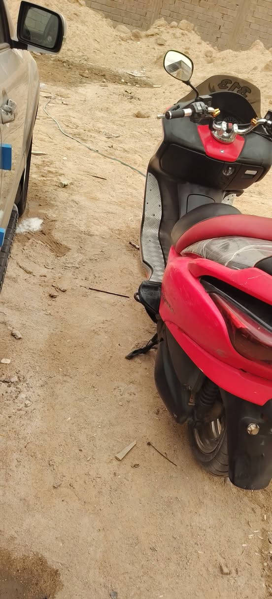 السلام عليكم فورزه 08للبيع جاهزه الدراجه من كلشي نكره سلف مرتبه الدراجه وناعمه حته مايها اخضر سعر ٩٠٠ وبيها مجال للشراي


**إذا كنت صاحب هذا الإعلان وتريد حذفه لأي سبب، رجاءا أرسل رسالة إلى الدعم الفني**