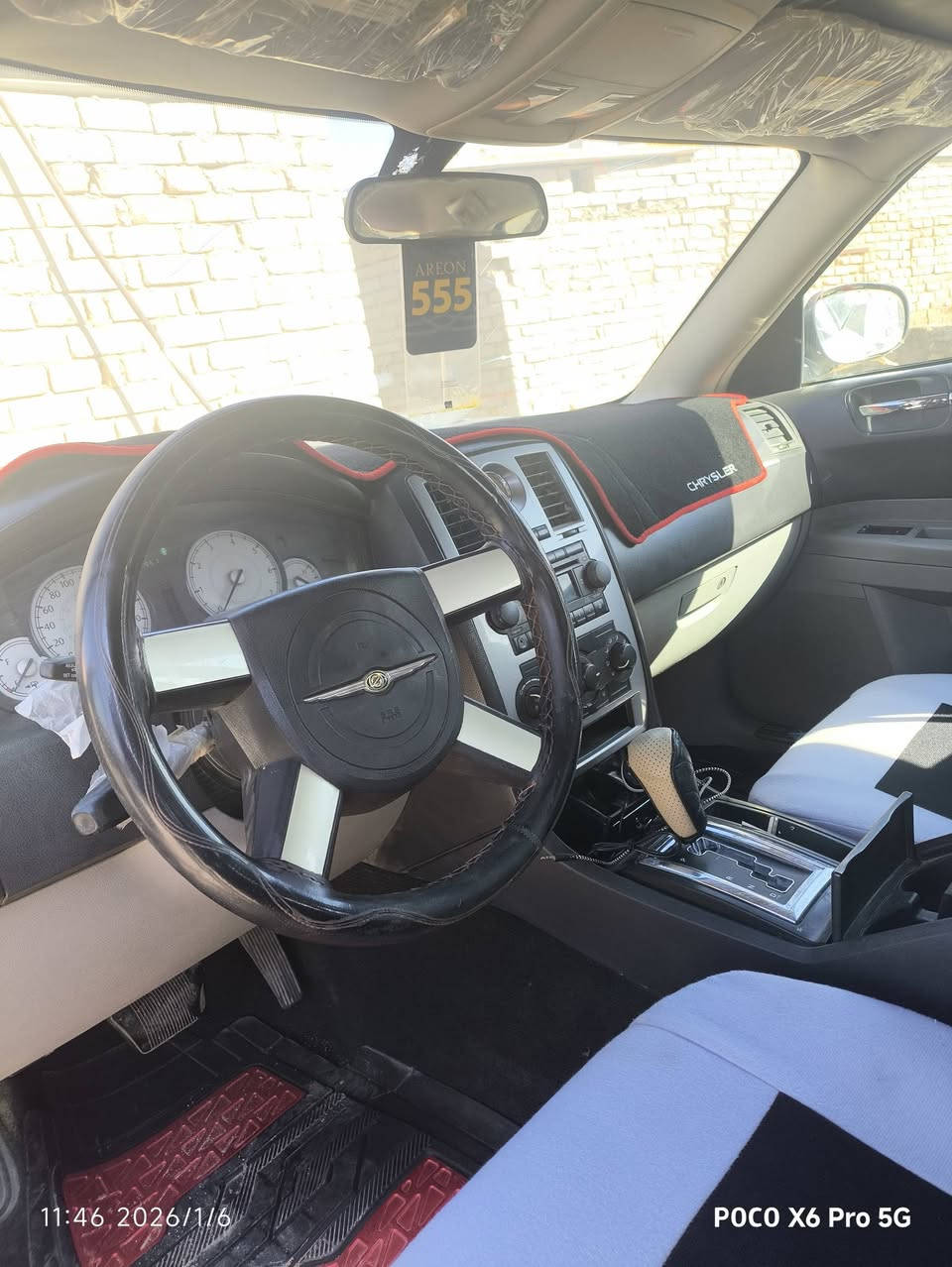 سلام عليكم اوباما 2007اصل
انا أوباما 2007 صارلي عد صاحبي سنتين ما شاف مني غير الخير 
بس هو يريد يخوني وانتم تعرفون رجاجيل ما تستقر 
بيه بس هلال ولگاط علئ حافة القماره والي جانيني يعرف هاي الاماكن تصير بيها خياسات 
انا وارد خليجي تخم تاير حداديه كله جديد 
كل نقص ما بيه والي يريد ياخذني يراسل هذا قليل المشاعر😂
اسف علئ الاطاله
***********فقط واتساب
