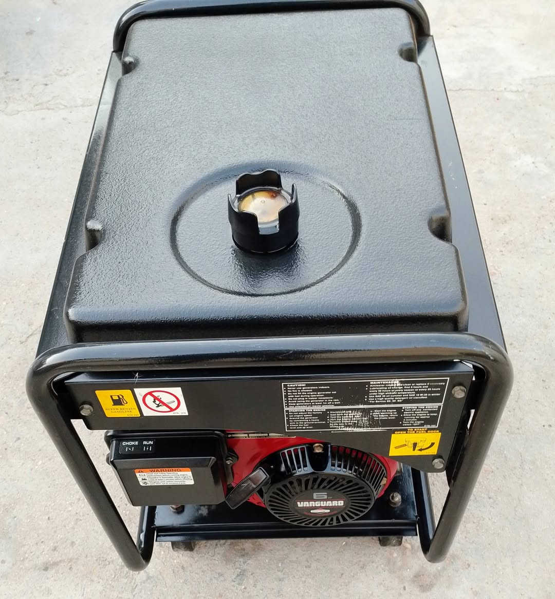 السلام عليكم مولد اقصى ياباني اصليه 4 كيفي 16 امبير نظيفه حيل ما دخله تصليح اقتصاديه بالصرف كهرباء مستقره صوتها جدا هادئ سعره 325 الهاتف ☎️ *********** بي واتساب الشراي يتصل مكاني بغداد قرب مجمع بسمايه يوجد خدمه توصيل داخل بغداد فقط
