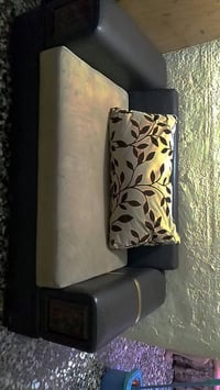 تخم للبيع كامل مع كوشاتة وملحقاتة كاملة وسعر خاص الستفسار 07770368510