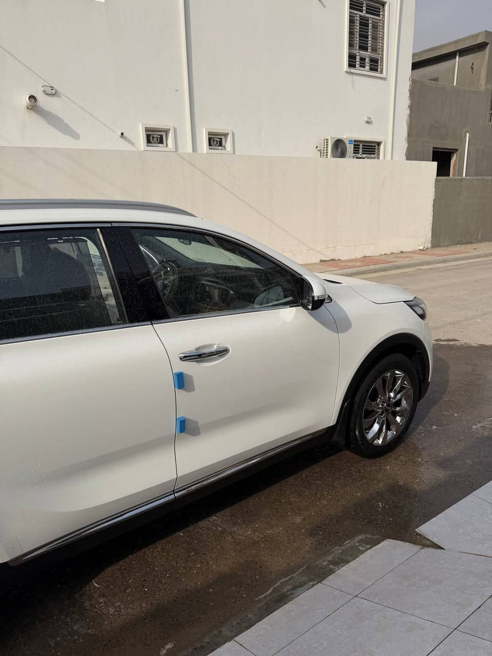 السلام عليكم للبيع سورنتا 2020 اللون أبيض مكفوله كفالة عامة وتخم تاير  سيارة جديدة وماشيه 65 وسيارة رقم بغداد بأسمي مكانها الانبار /الرمادي 
للإستفسار ***********
السعر 27.500$
