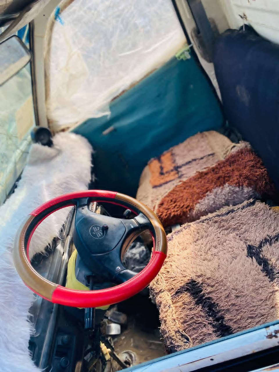 اسلام عليكم
فاو
موديل 2006
محرك وكير شرط
محرك مجفته صار ١٠ ايام
مراوس بستوته
***********
صلاح الدين
فلكت الفرسان
