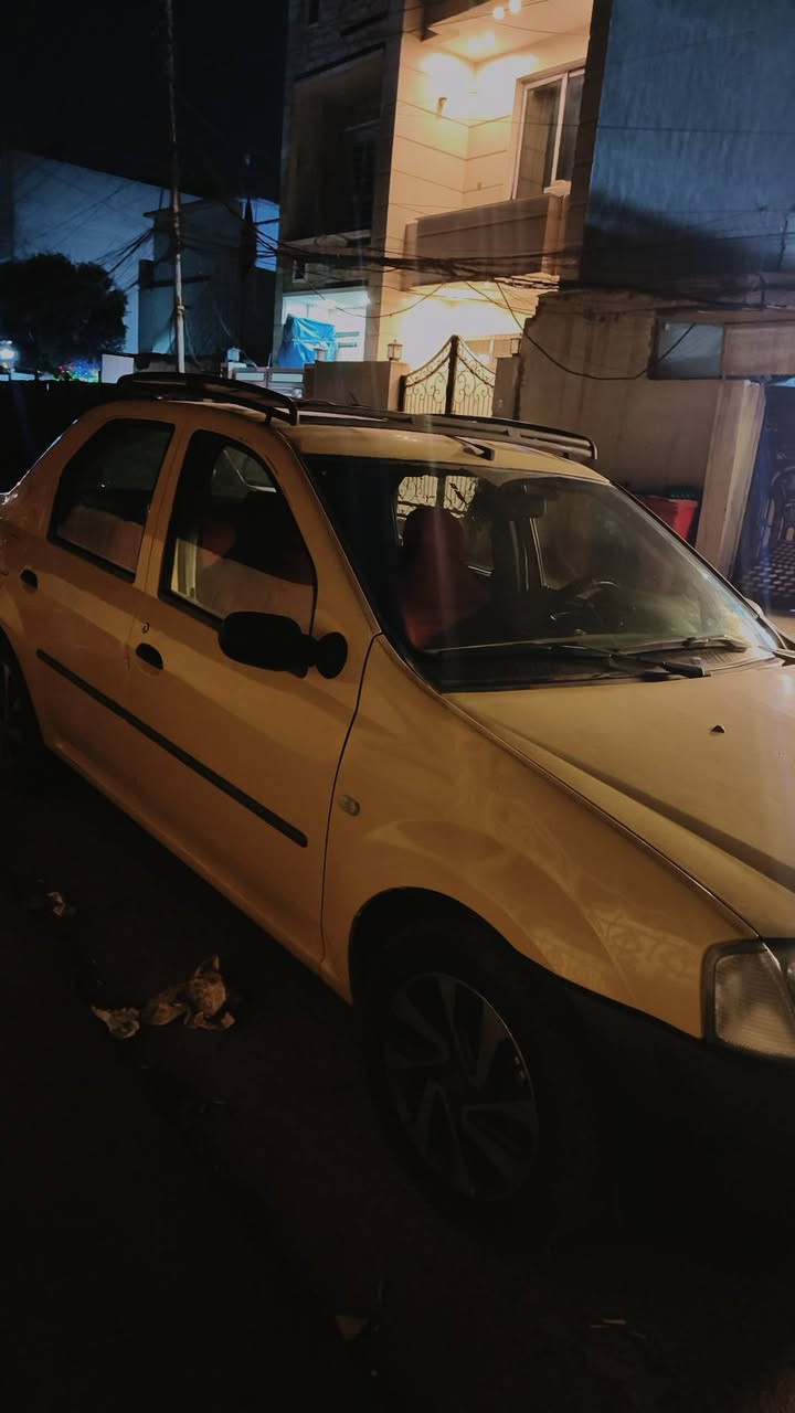 سلام عليكم سياره رينو لوكان  موديل 2014 فحل بور سياره كفاله عامه عده الهلال الخلفي انطخت وهيه واكفه ومكينه بيه لاستيك ولفات كير وكهربائيات وصدر خير من الله وكدام عينك السياره تجي اتكلب عده الي ذكرتهن اني ادفعلك  الكروه مالتك وترجع السعر 38  وبيه مجال مكاني بغداد البياع الاستفسار ***********
