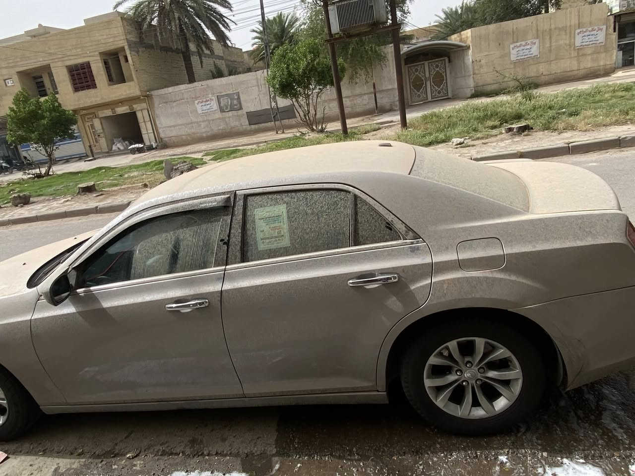 السلام عليكم للبيع اوباما موديل 2011 وارد كندي
اللون سلفر 6 سلندر 3600
تو ويل ويل عشرين بلادي وتخم تاير جديد 
حداديه مكينه كير اكسل جدد كفاله
داخل اسود جلد 
كير طياره 
كشنات كهرباء 
شاشه جبيره 
تشغيل عن بعد 
سياره استخدام شخصي جاهزه بدون نقص 
رقم بصرة بأسمي شرط تحويل 
مكان السياره بغداد
السعر 145 وبيها مجال حك الجيه 
بيهه نواقص قليله
سونارهه موجود بالمنشور بدون حادث 
الاتصال ***********
