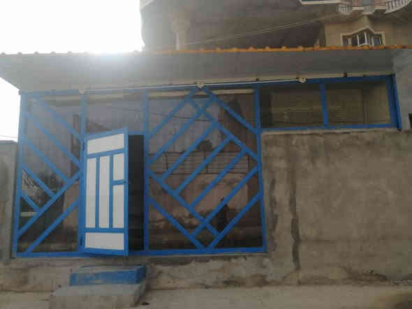 سلام عليكم عندي هاي الغرفه مال سندويش للبيع جام خانه وياه كامله
تقريبن الجداري ١٢ ارتفاع ٣ متر والسقفي ٧ قطع الطول ٧ متره ابيع شلع
***********
