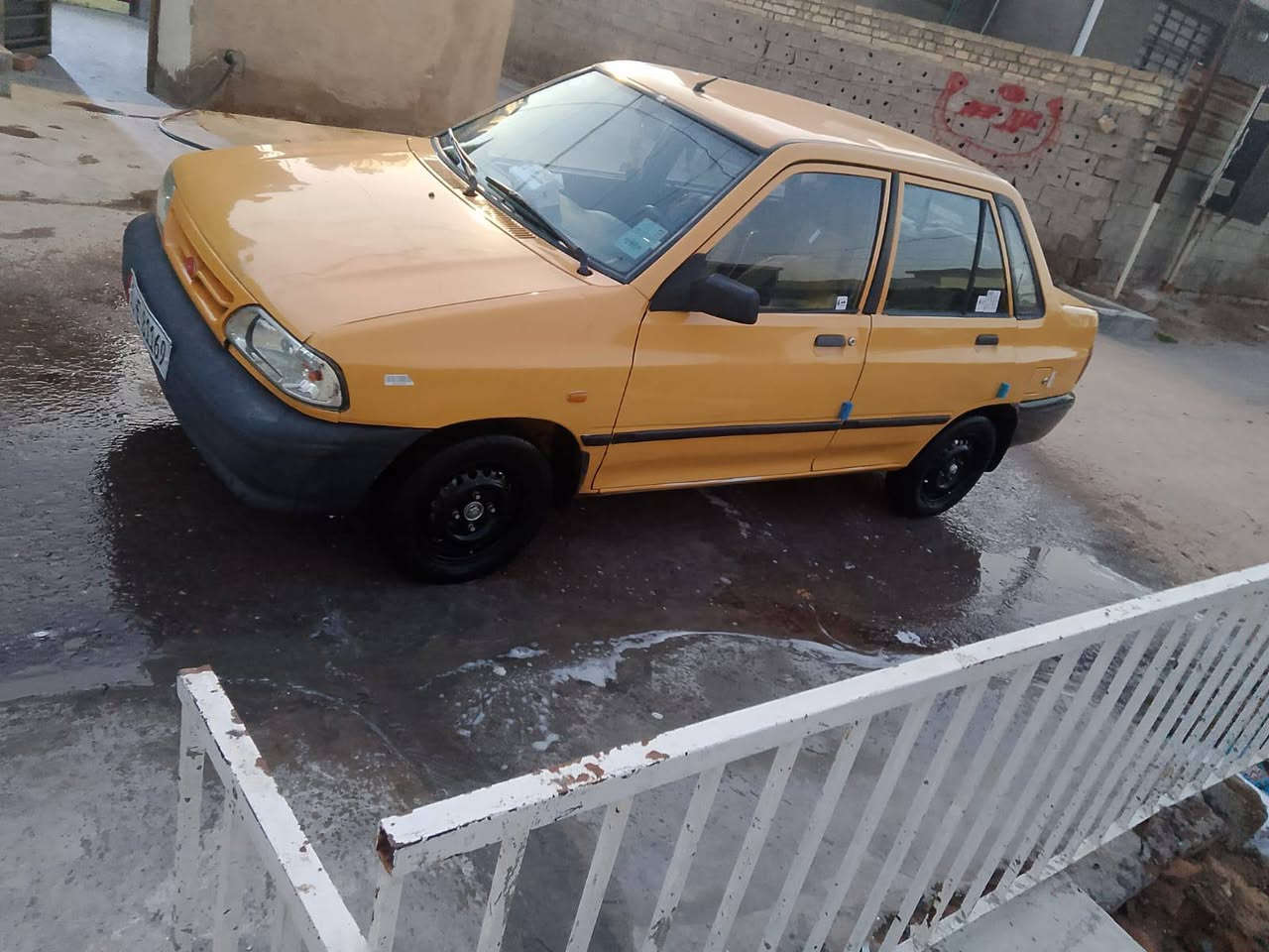 السلام عليكم سايبه للبيع    2013  مقفوله للضربه والتبديل ما بيها صبغ سياره باسمي رقم انجليزي مصفر هيا وغرامات تخم تاير جديد صدر جديد مكينه مقفوله وقير سعر 33 وبيها مجال وكان بغداد‏‪0776 161 4521‬‏رجاء مكلف بالنشر
