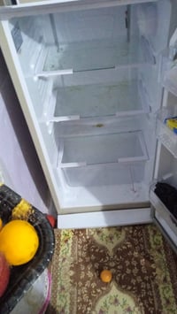 ثلاجة • دوانيه • مستخدمة سنة