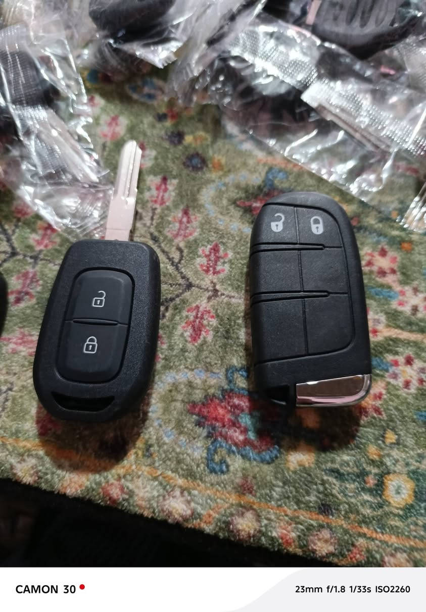 مجاول عدد 2بصمه عدد 2سويجات عدد 10ماعرف مال ياسياره الي يفيدنه ينطيني بيهن سعر


**إذا كنت صاحب هذا الإعلان وتريد حذفه لأي سبب، رجاءا أرسل رسالة إلى الدعم الفني**