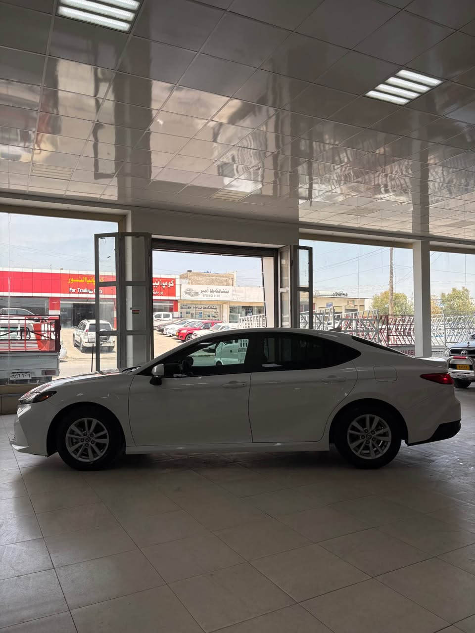 Toyota camry | تویوتا کامری
مودێل: 2025
.
رەنگ: سپی ⚪️
.
مواصفات:LE + Hybrid 
(شەشە - کامیرە - رادار - کوشن کهربائی - برێک بصمە - شغال - لایت زینون - …)
.
سیارە گەلەک پاقژە و معجین.
٣ قتعە کلێر (بەخ) امریکا دەرکەتی.
داخلی و ئیرباگ بشەرت.
.
30000 مایل چوی.
.
سعر: 230$ پچەک مەجال.
.
*********** کورەک + واتساب.
.
زاخو - مهندکارس. زاخو, دهوك
