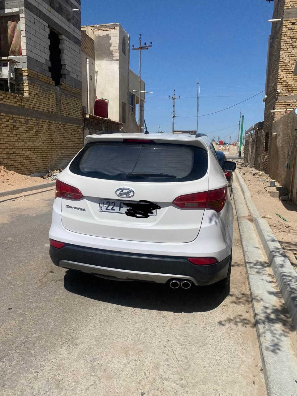 سلام عليكم سياره سنتافيه ٢٠١٦خليجي رقم اربيل رقم النكليزي بس سنويه قبل شهرين انتهت كفاله عامه محرك كير تبريد حداديه كفاله بدي من الظربه والصبغ ماشيه ١٢٣ حقيقي وفحصه موجود بالصور السعر ١٥٠$ رقم تلفون *********** وتساب واتصال العنوان الزبير محله الشمال البصرة, العراق
