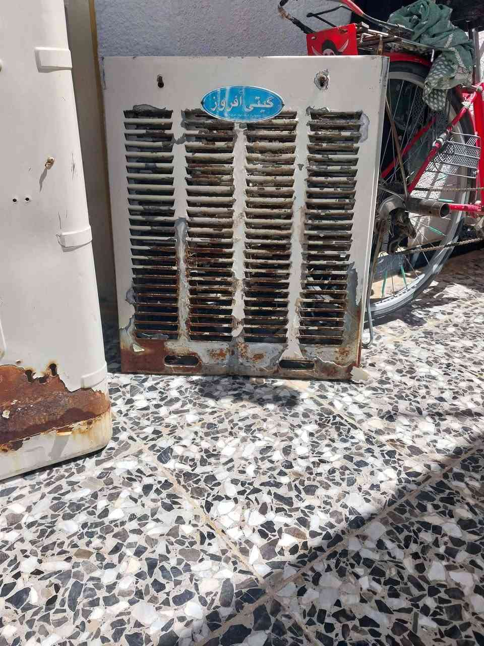 مبرده شغاله مابيهه خلل فقط زنجار بيهه سعر ٧٥


**إذا كنت صاحب هذا الإعلان وتريد حذفه لأي سبب، رجاءا أرسل رسالة إلى الدعم الفني**