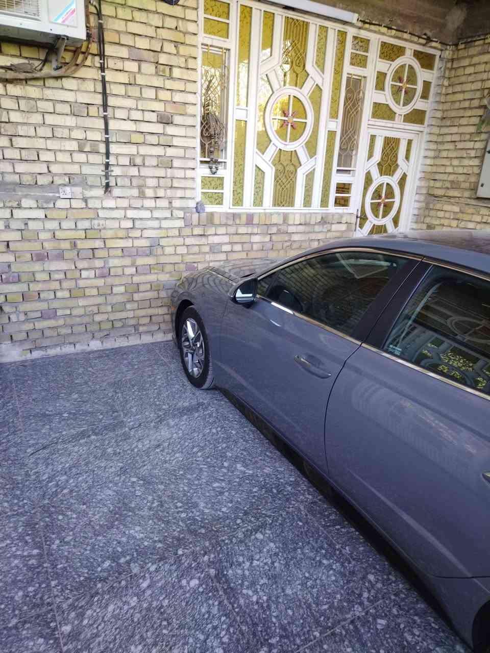 لون ( سمنتي)
🔴سوناتا موديل 2023  🔴

مكينة 2.500
  HYUNDAI SONATA 2023  

🔴. حادثها جاملغ +حافة بنيد = بدون دواخل

جميع الايرباكات سليمة فقط ستيرن

شواصي لغود مكفولة عالفحص ابيع  

🔴بدون ايرباكات

🔴سياره رقم معوقين بغداد 

🔴ماشيه  ٩ الاف    ميل بريحة الشركة

مكينة 2.500 طيااررره 🚀🚀

مواصفات راح اذكرهن 

بصمة دخول ذكي  

شاشة ع طول الدشبول 

تحكم ستيرن 

رادار امامي معا تحديد مسافة سيارة كدامك 

رادار خلفي 

رادار جانبي 

اوتو ستوب خلفي 

اوتو ستوب امامي 

كشنات كهرباء وفول ايرباك 

كشنات تدفئه 

كير لمس

شحن لاسلكي 

حساس فتح جنطة الخلفية 

تشغيل عن بعد 

نظام خروج عن المسار 

نظام قيادة ذاتيه 

تبريد منفصل قطعتين امامي 

جامات اوتو 

نظام اوتو هولد مال ازدحامات 

هندبريك بصمة 

انظمة قياده سبورت ونورمات وكمفورت  وايكو 

كاربلي يدعم كافة الانظمة الهاتف

كامرة خلفية دوارة
بانوراما قطعتين

كشنات ودشبول وبيبان لون سموك 

ويلكب حجم 17 انج

تايرات بلادية عليها 

بجم زنون 

لد ع طول البجم 

لايتات اوتو 

نقط عمياء 

مراية داخليه تعتيم تلقائي 

شاشة تبريد تحكم كله لمس 

🔴السعر 190

🔴رقم الهاتف : ***********

واتساب او الاتصال عالرقم
