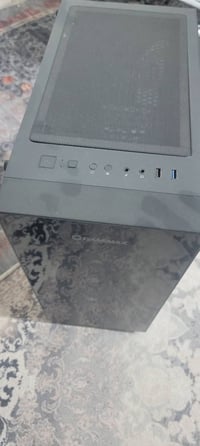 كيس • ٤ فانات • RGB