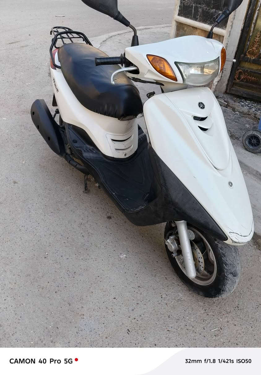 لكزس ياباني مكينة بلاد كفر اصلي كهربائيات كلها شغالة السعر ٩٥٠ مستعجل عل بيع للاتصال *********** شراي يتصل مكان بغداد الشعب
