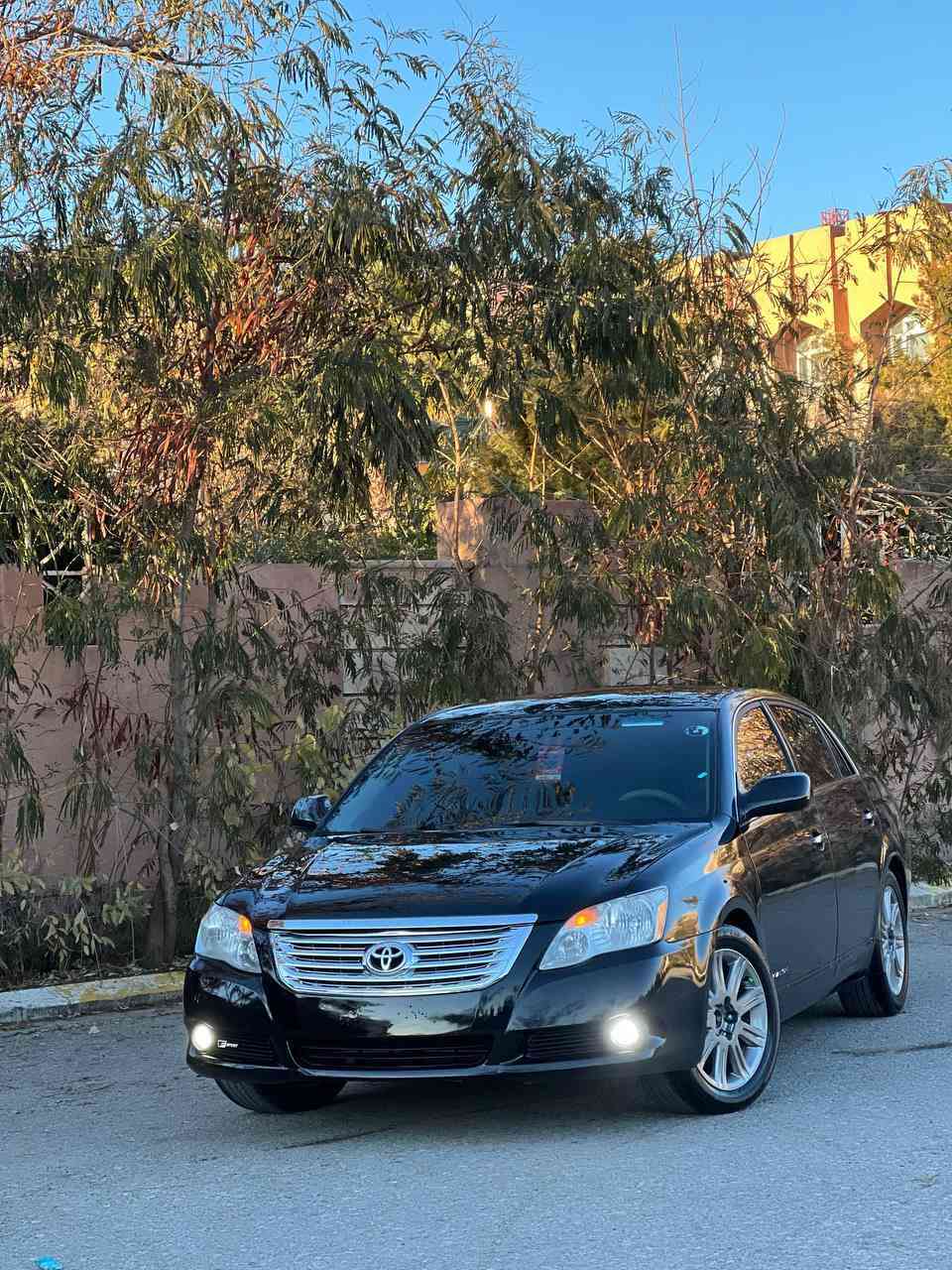 ئەڤەلون 2007 کراوەتە 2009
بەس موس 
 سةيارەكە دوبەيه 
مالى مەدەنى به شەرت رەشى قەتران مواسەفات ئةمريكى XL نيو مواسەفات ناوزةرد
 گيرو مةكينةى نەكراوەتەوه به شەرت كامل مەسروفى كراوه
 پۆليشو حەمام كراوه
 تەبريد سارد و گەرم به شەرت
 چالو قۆپى به شةرت
 پشتو پيشى داگيراوه سەيارەكى توندو تۆله مالى دؤسته 
***********
***********
