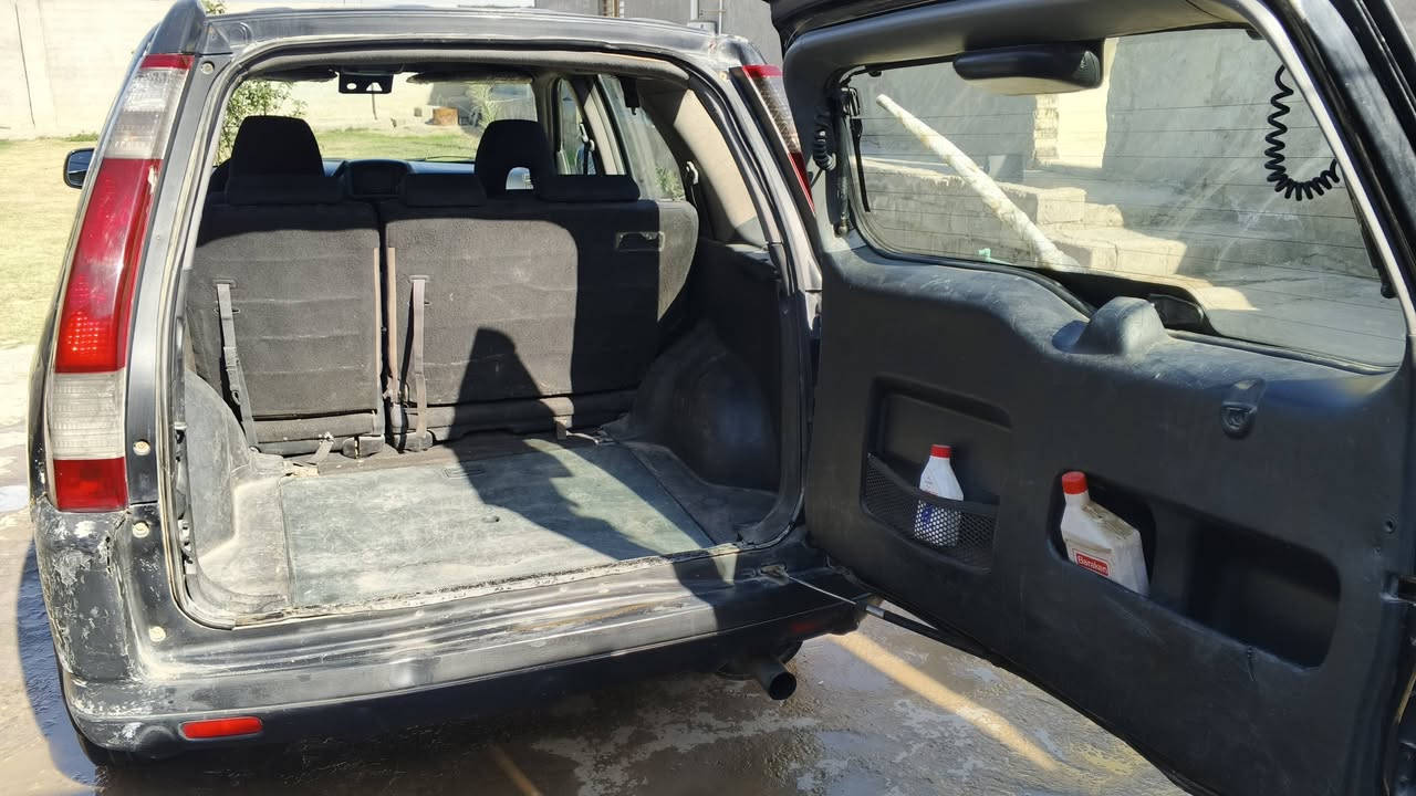 2006 سياره هونداي رقم انجليزي سنويه جديده
***********
