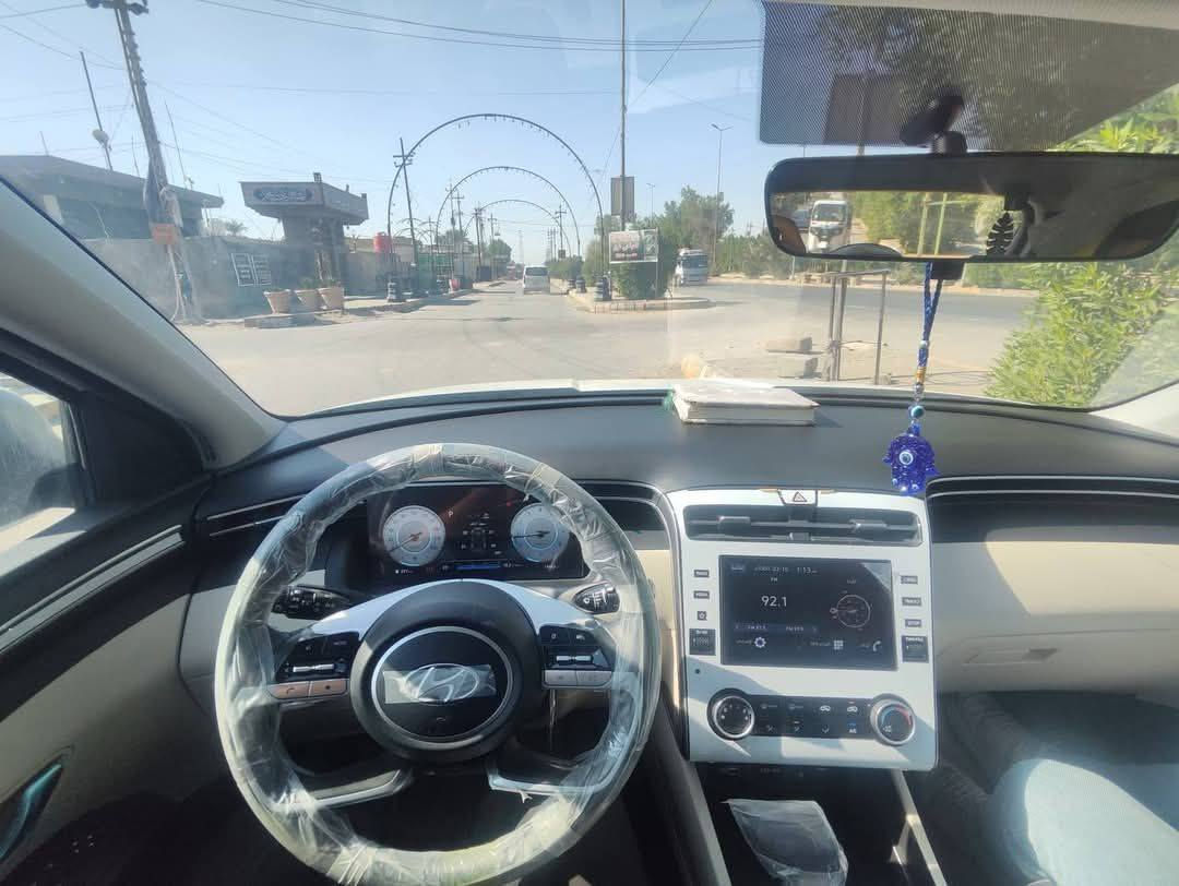 هونداي توسان موديل2024  ضمان شركة الت سك - ماشية 24كفالة عامة سعر السياره 225
المواصفات
بصمه تشغيل عن بعد 
بصمه ابواب عدد 2 
كراسي كهرباء 
برد خلفيه 
شاشه كبيره نظام خرائط
تحكمات 
كروز سرعه 
ثلاث انظمه قياده 
هند بريك بصمه  
حساس امامي خلفي  
لايت لد زنون                        
اريل زعنفة وباقي المواصفات سياره معروفه والسياره مال بيت وكلش مهتمين بيهه ابدلهه زيت رويل بيربل وافوال بانزيز سوبر ومحسن وحته وصولات تبديل الزيت والبنزين موجودات للثقه                                                                           📍مكان السياره الحله                                                           ***********
