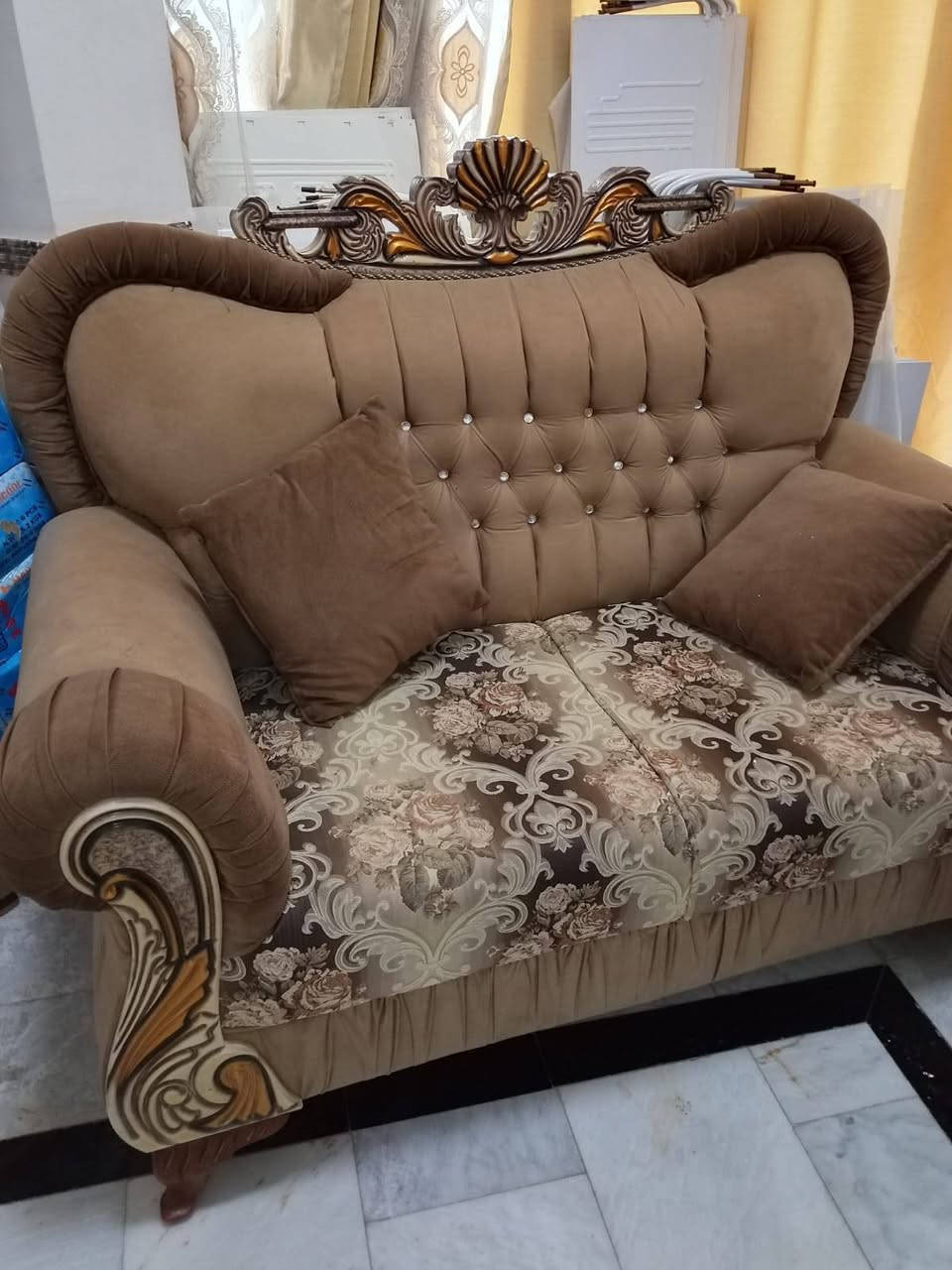 10 مقااعد ب300 وبي مجال


**إذا كنت صاحب هذا الإعلان وتريد حذفه لأي سبب، رجاءا أرسل رسالة إلى الدعم الفني**