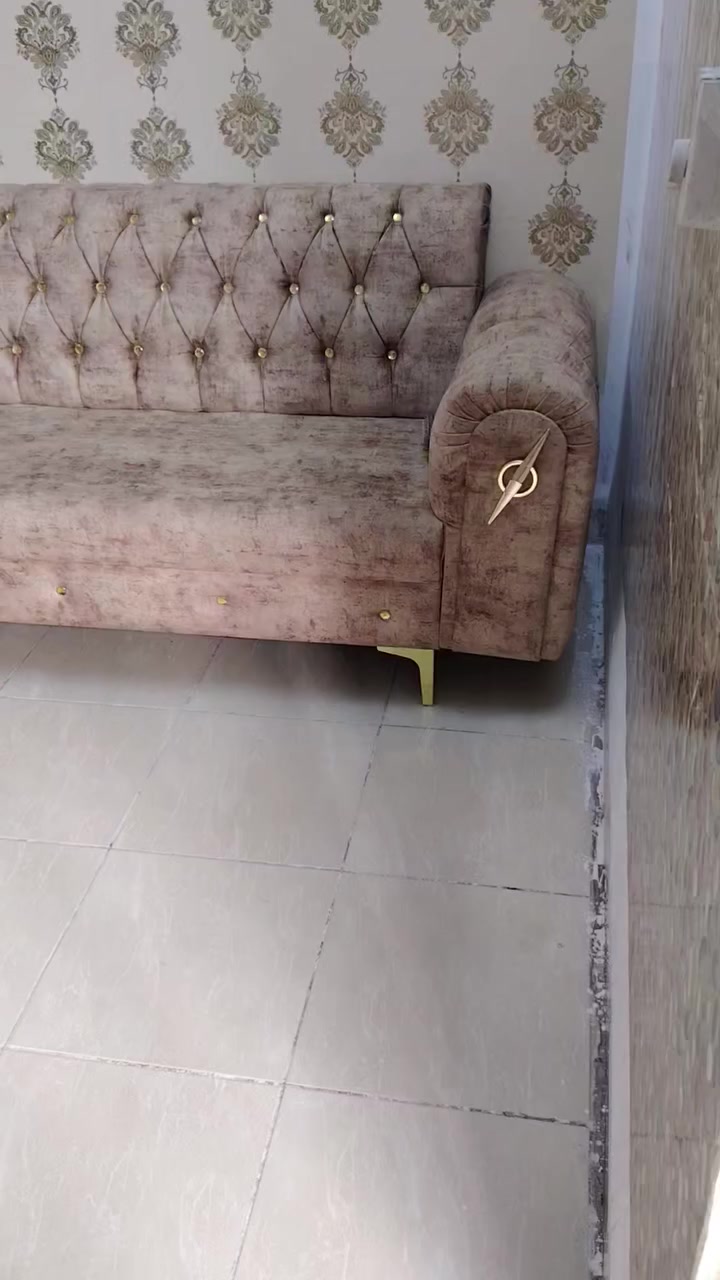 السلام عليكم عندي تخم مخالفات للبيع كلش نظيف اللي يريد يجيني خاص واللي ما يشتري لا  بلا زحمه اهل كركوك الكرام تخم قنفات جديده والطبلات نظيفه قزاز


**إذا كنت صاحب هذا الإعلان وتريد حذفه لأي سبب، رجاءا أرسل رسالة إلى الدعم الفني**