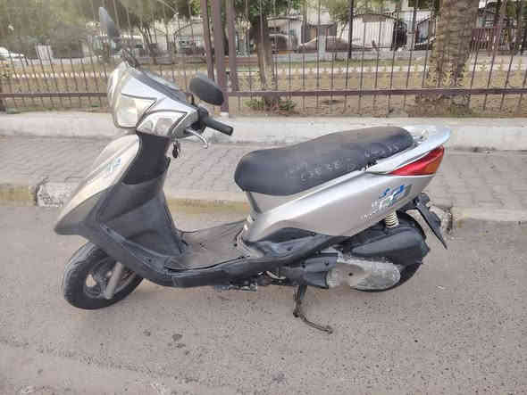 دراجه بغبغاء للبيع مكفوله من فتح برغي مكان الحريه سعر ٩٥٠ ***********
