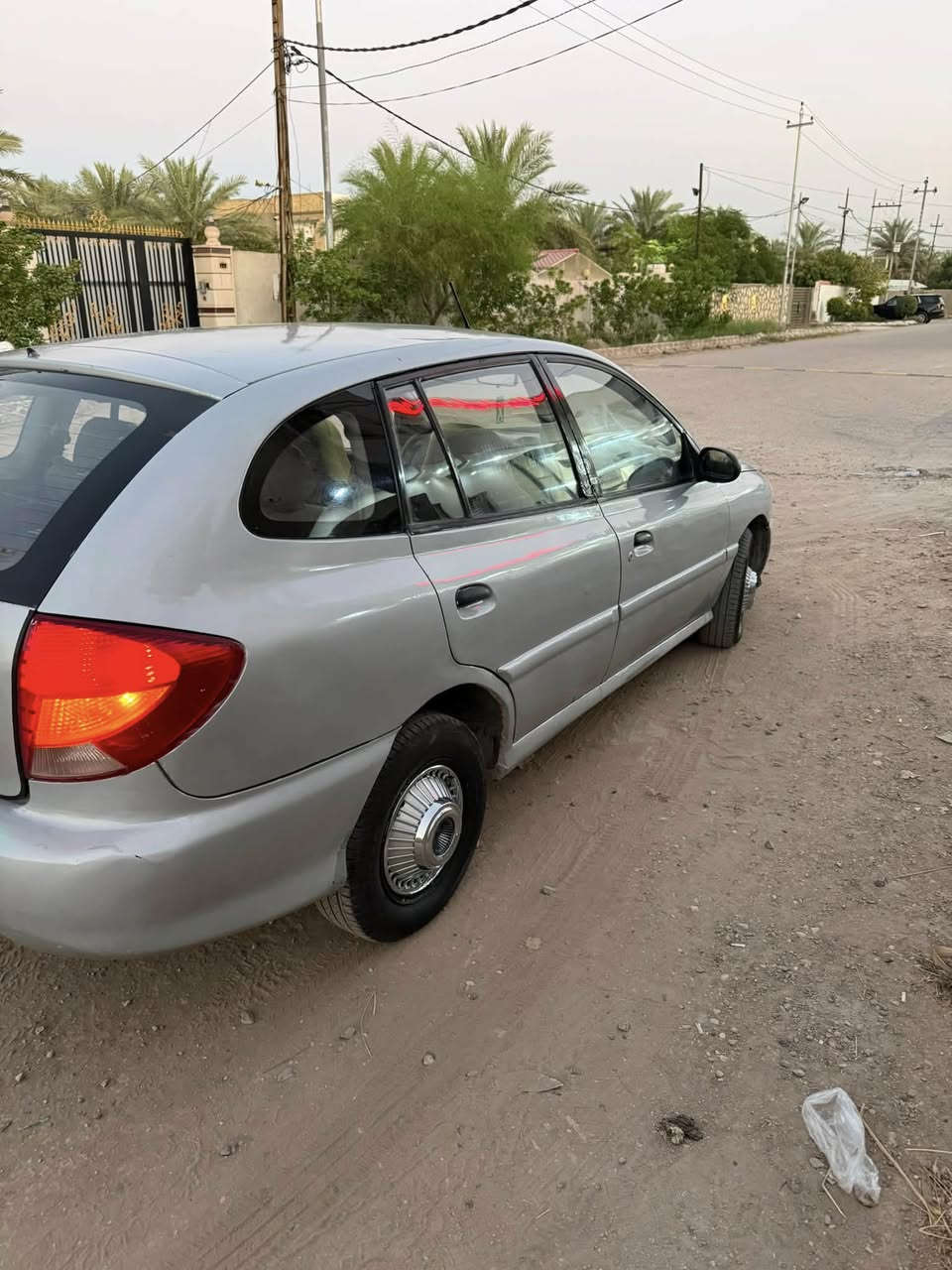 السلام عليكم
ريو 2001 خليجيه للبيع 

رقم بابل انكليزي تحويل مباشر 

السياره تبريد ثلج حداديه جديده كير عادي 

مكاني بابل محاويل 

سعر 37 وبيها مجال 

رقم ***********
