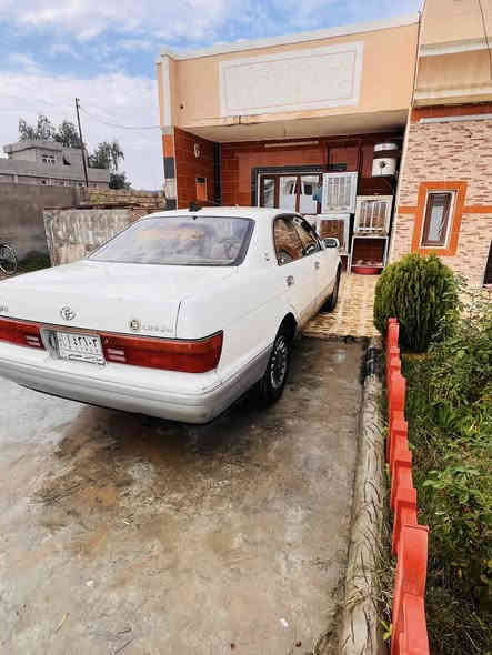 السلام عليكم بطه منفصل موديل 1995 للبيع بيها مكانين صبغ محرك كير ففتي 2500 شرط رقم صلاح الدين الماني سنويه 2027 شرط التحويل السعر 43 وبيها مجال تفاصيل اكثر اتصال ع رقم 
***********
