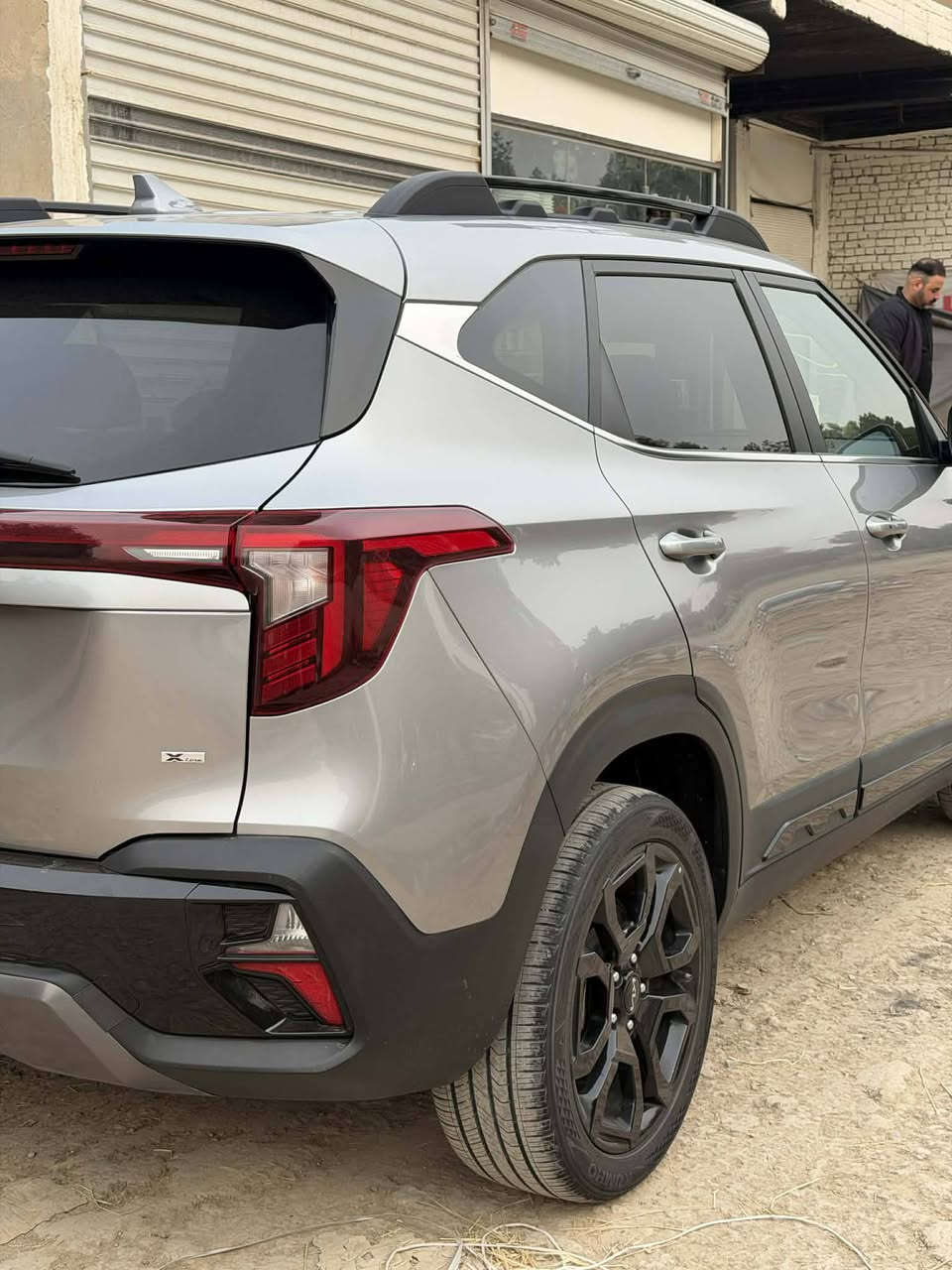 كيا سلتوز 2024  XLien
ماشيه 10 كم 
حادثهه صبغ نص بنيد فقط بدون تبديل 
مواصفاتها رادارات تحديد مسار. كشنات تدفئه 
حساسات 
تشغيل عن بعد 
السعر 155 وبيهه مجال 
للاستفسار اكثر ***********
