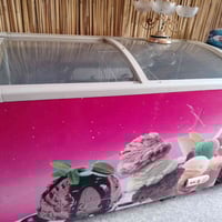 للبيع عارضة بطحية نظيفة جدا موجودة باب المعظم لمعرفة التفاصيل 07745999...