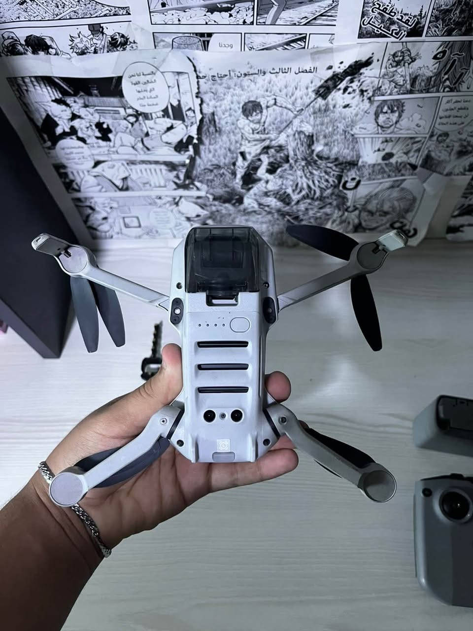 سلام عليكم
درون dji mini 4k combo☘️
.
ثلاث بطاريات 🔋 +جنطه درع+ حمايه ريش+جوستك+ستكات اضافيه+ريش اضافيه سيت
.
الدرون جديد استخدام قليل نظافتها ٩٠٪؜ مابيها ولا طخه👍🏻
.
عنوان بغداد حي القاهره توصيل ماعندي 🚚 
.
***********
