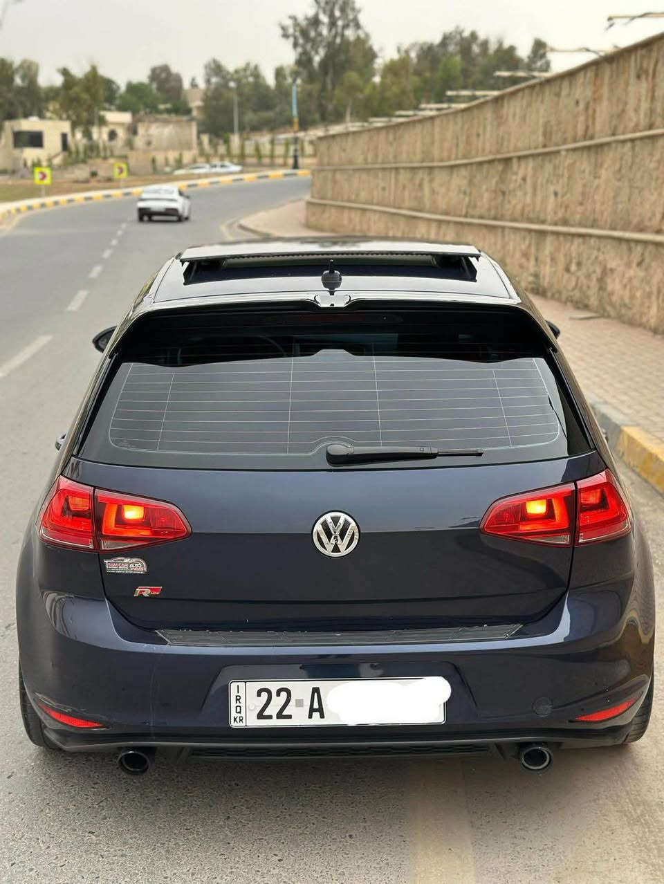 كولف 2017
فوول مواصفات كير عادي 
الضرر تبديل باب وجاملوغ اصلي نفس اللون 
بانوراما 
محرك 18 توربو المرغوب 
رادارات جانبيه واماميه وخلفية
شاشة كبيره
تدفئة كشنات 
بصمه 
تحكمات 
عليها كت كامل Rline
تبديل طخم تاير جديد 
صدر جديد 
محرك كفاله 
بيع او مراوس بموستانك موصل, نينوى


**إذا كنت صاحب هذا الإعلان وتريد حذفه لأي سبب، رجاءا أرسل رسالة إلى الدعم الفني**