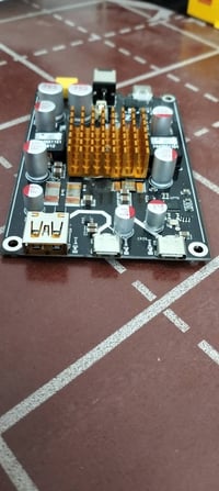 الكترونيات منوّعة • راسلني