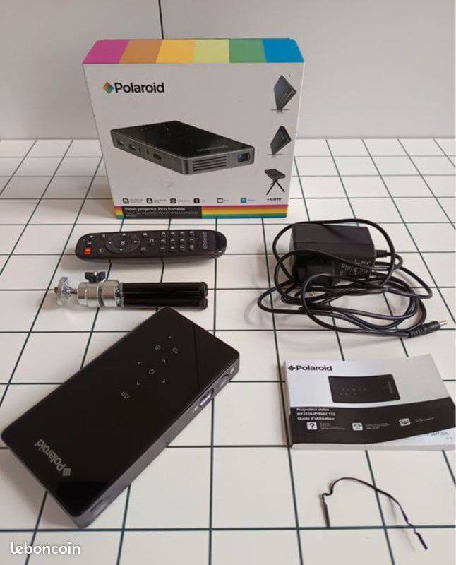 متوفر داتاشو شخن اصلي صوره عالي وافاى و بلثوث فقط يوتب مايشتغل 
سعر 75 الف 
*********** واتساب
