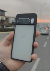 كفر • كوكل بكسل 8 برو • نفس الصورة