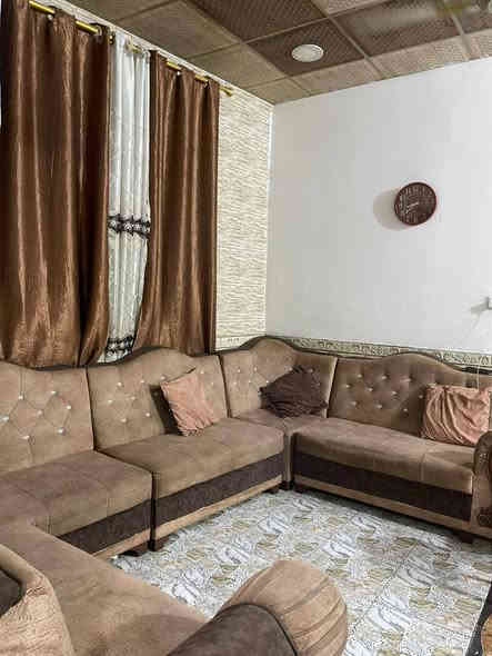 دار للبيع ١٠٠م مربع
حي صدر الثالث. كوفه حي ١٧ تموز

قريب سايدين المطار الجديد وقريب على سايدين ريبال

بناء نظيف منطقه هادئه ومرتبه

غرفتين وصاله ومطبخ وصحيات عدد٢ مكشوفه طارمه

ستقبال كبير  كاشي وسيراميك سقوف هندسي

منطقه هادئه ومرتبه

السعر ٣٥ مع المجال البسيط

للاستفسار أكثر اتصل بنا

*********** ابو محمد الكعبي
