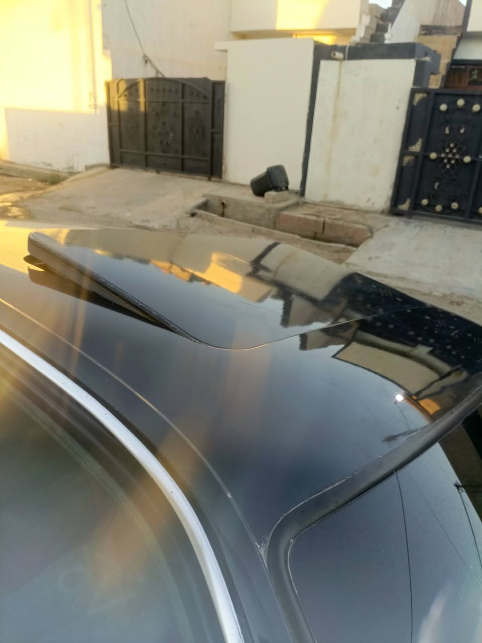 بي ام دبليو للبيع موديل 90محدث 95تسعين محرك شرط كير السياره فول مواصفات مكان في كركوك ،السعر 63 وبيه مجال،***********
