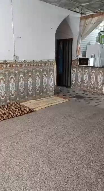 دار للرهن المساحه ١٥٠  يحتوي على غرفتين نوم واستقبال وصاله ومطبخ وصحيات خارجيه
مدة الرهن ثلاث سنوات حي النصر شارع بانزين خانه    مبلغ الرهن ٣٠ مليون

***********
